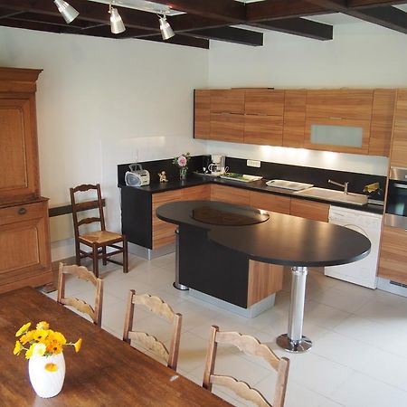 St Michel Villa Vains Luaran gambar