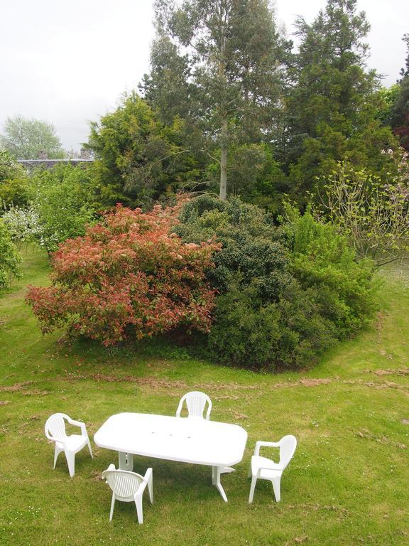 St Michel Villa Vains Luaran gambar